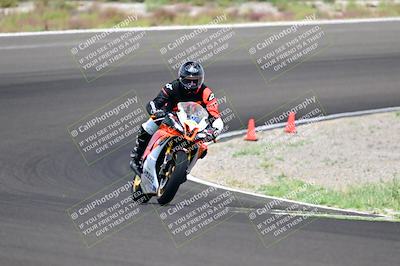 media/Apr-18-2025-TrackDaz (Fri) [[45f5874c44]]/B Group/Session 5 (Turns 5 and 6 - Inside)/